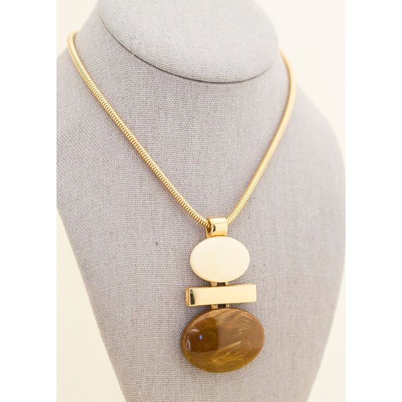 Vintage Boho Pendant Necklace 24 Inches by Avon i8 - Picture 3 of 4